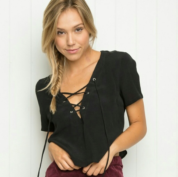 Brandy Melville Tops - Brandy Melville black ily top